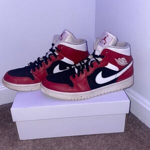 Jordan Women's Shoes Red Black White